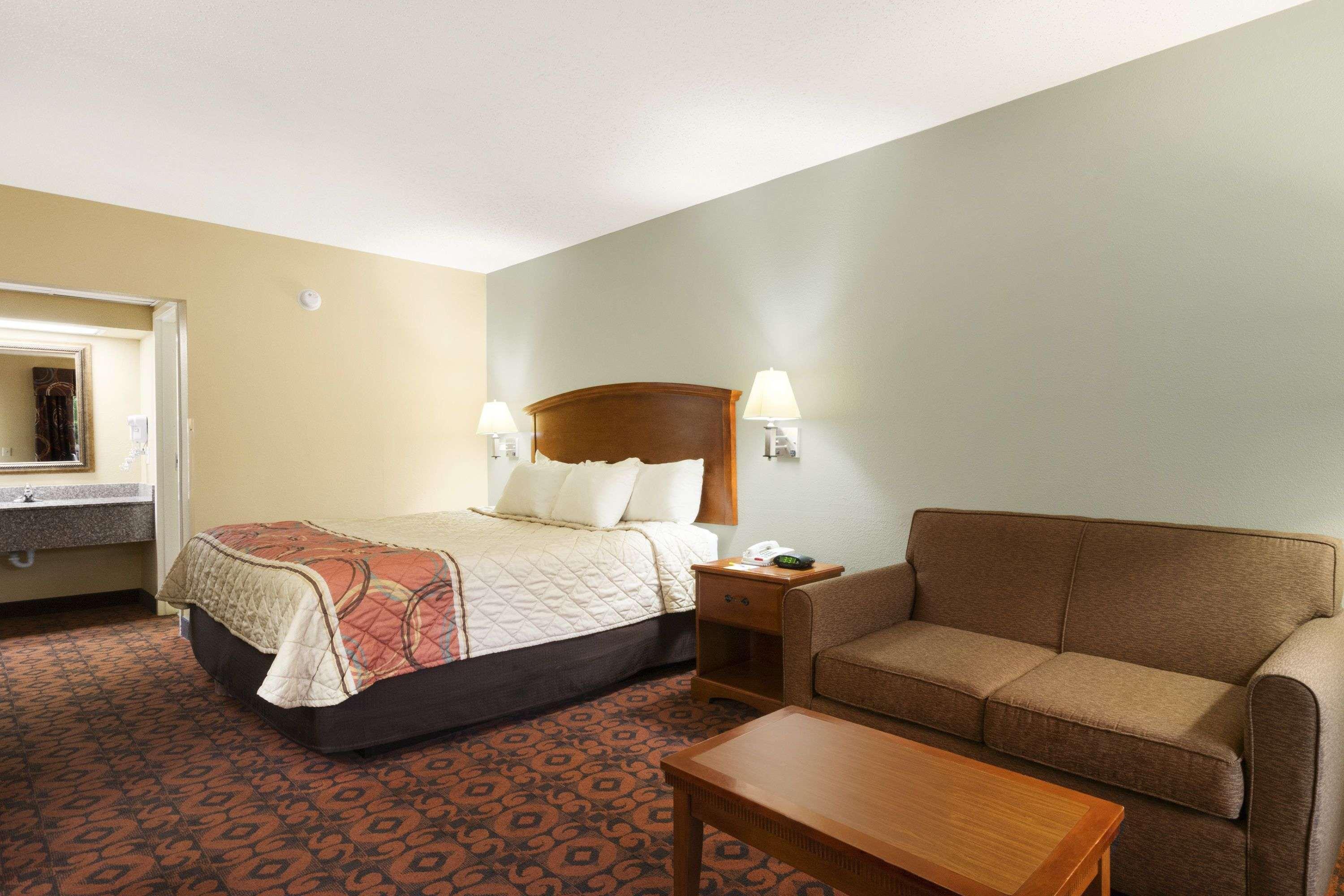 Days Inn By Wyndham Weldon Roanoke Rapids Eksteriør billede